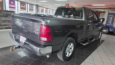 2017 RAM 1500 SLT   - Photo 6 - Hamilton, OH 45015