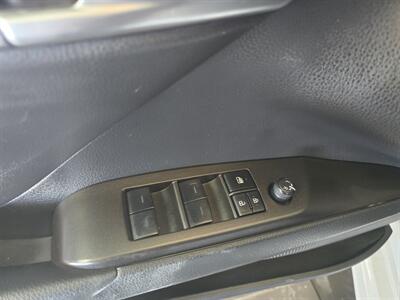 2023 Toyota Camry SE 4DR SEDAN   - Photo 17 - Hamilton, OH 45015