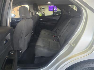 2018 Chevrolet Equinox LT 4DR SUV w/1LT   - Photo 11 - Hamilton, OH 45015