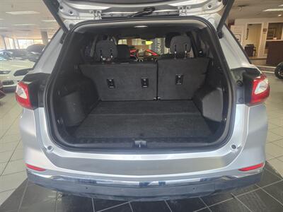 2018 Chevrolet Equinox LT 4DR SUV w/1LT   - Photo 17 - Hamilton, OH 45015