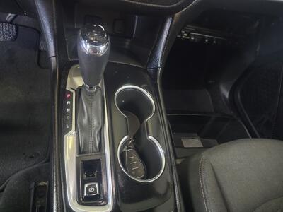 2018 Chevrolet Equinox LT 4DR SUV w/1LT   - Photo 22 - Hamilton, OH 45015