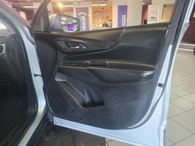 2018 Chevrolet Equinox LT 4DR SUV w/1LT   - Photo 12 - Hamilton, OH 45015