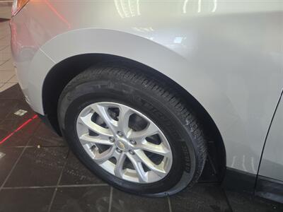 2018 Chevrolet Equinox LT 4DR SUV w/1LT   - Photo 27 - Hamilton, OH 45015