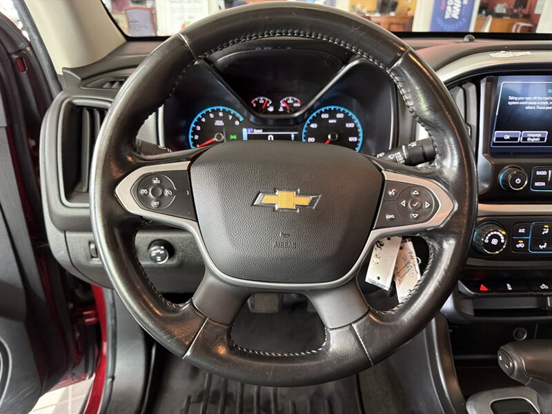 2018 Chevrolet Colorado LT - Photo 10 - Hamilton, OH 45015