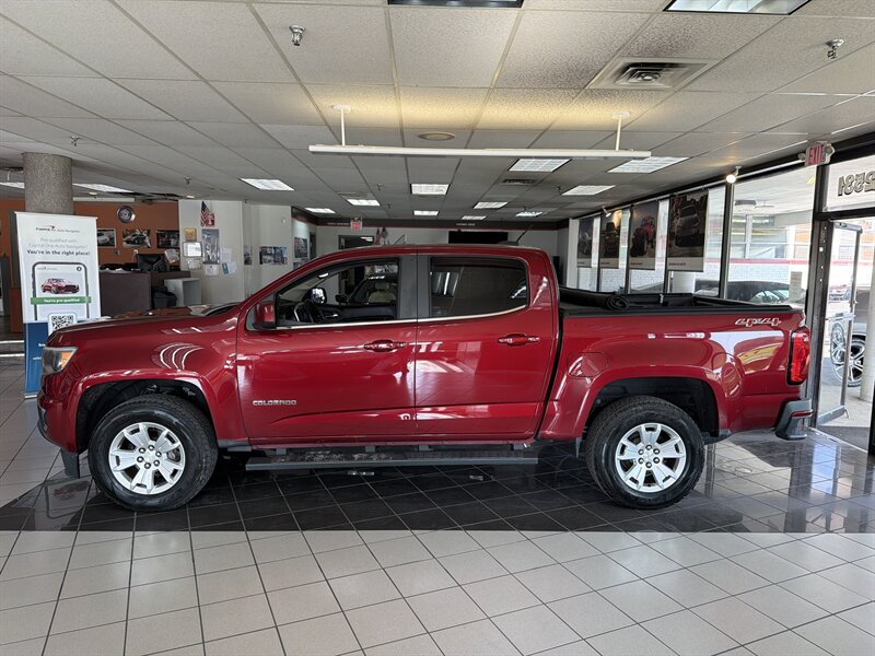 2018 Chevrolet Colorado LT - Photo 2 - Hamilton, OH 45015