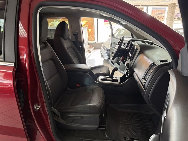2018 Chevrolet Colorado LT - Photo 19 - Hamilton, OH 45015