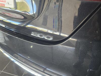 2016 Chrysler 200 Series Limited 4DR SEDAN   - Photo 23 - Hamilton, OH 45015