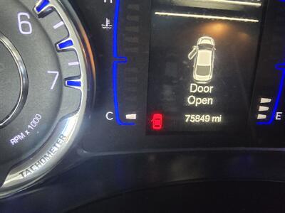 2016 Chrysler 200 Series Limited 4DR SEDAN   - Photo 21 - Hamilton, OH 45015