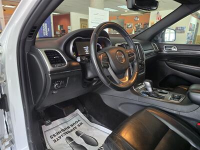 2018 Jeep Grand Cherokee Limited 4DR SUV 4X4   - Photo 8 - Hamilton, OH 45015