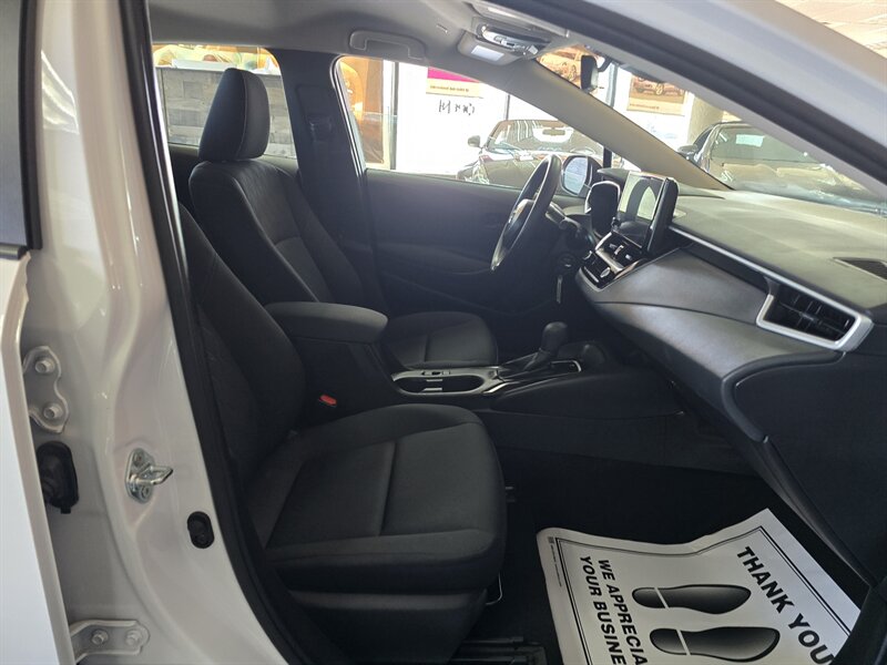 2025 Toyota Corolla LE 4DR SEDAN - Photo 16 - Hamilton, OH 45015