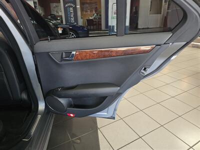 2010 Mercedes-Benz C 300 Sport 4DR SEDAN - Photo 15 - Hamilton, OH 45015