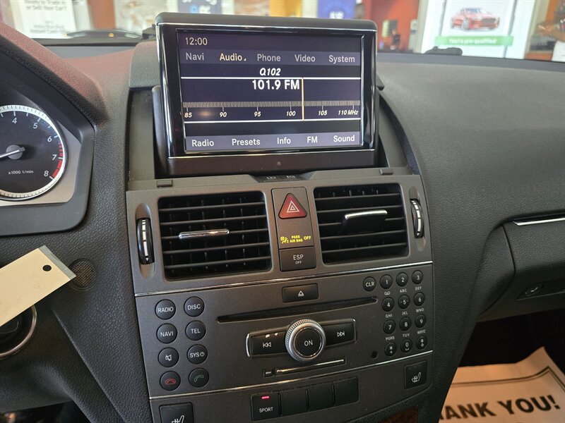 2010 Mercedes-Benz C 300 Sport 4DR SEDAN - Photo 21 - Hamilton, OH 45015