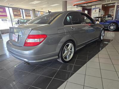 2010 Mercedes-Benz C 300 Sport 4DR SEDAN - Photo 4 - Hamilton, OH 45015