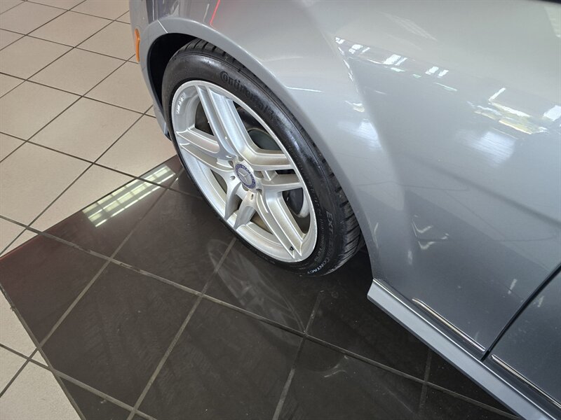 2010 Mercedes-Benz C 300 Sport 4DR SEDAN - Photo 28 - Hamilton, OH 45015