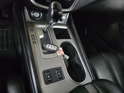 2024 Nissan Murano SV 4DR SUV   - Photo 19 - Hamilton, OH 45015
