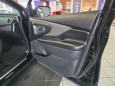 2024 Nissan Murano SV 4DR SUV   - Photo 12 - Hamilton, OH 45015