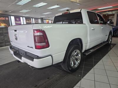 2019 RAM 1500 Big Horn/CREW CAB/HEMI/4X4 - Photo 4 - Hamilton, OH 45015