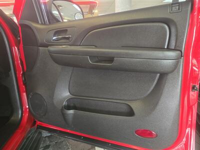 2009 Chevrolet Tahoe Police 4DR SUV 4X4   - Photo 12 - Hamilton, OH 45015