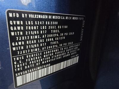 2018 Volkswagen Tiguan 2.0T SE 4DR SUV   - Photo 32 - Hamilton, OH 45015