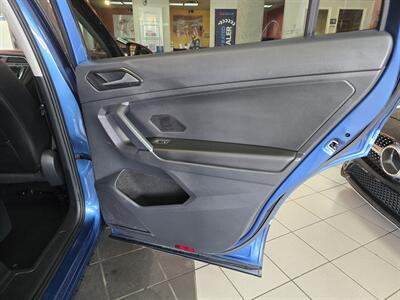 2018 Volkswagen Tiguan 2.0T SE 4DR SUV   - Photo 16 - Hamilton, OH 45015