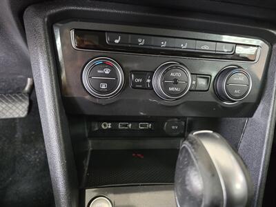 2018 Volkswagen Tiguan 2.0T SE 4DR SUV   - Photo 22 - Hamilton, OH 45015