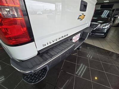 2017 Chevrolet Silverado 1500 LT 4DR EXTENDED CAB 4X4   - Photo 30 - Hamilton, OH 45015