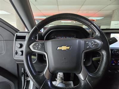 2017 Chevrolet Silverado 1500 LT 4DR EXTENDED CAB 4X4   - Photo 21 - Hamilton, OH 45015