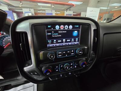 2017 Chevrolet Silverado 1500 LT 4DR EXTENDED CAB 4X4   - Photo 23 - Hamilton, OH 45015