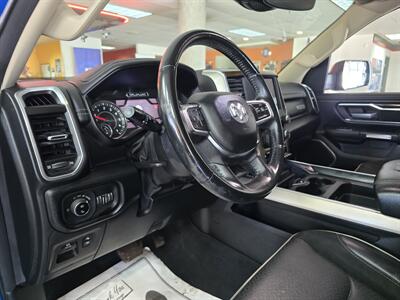 2021 RAM 1500 Laramie 4DR CREW CAB 4X4/V8   - Photo 8 - Hamilton, OH 45015