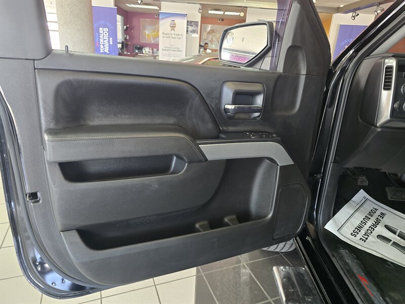 2015 Chevrolet Silverado 1500 LT 2DR REGULAR CAB 4X4 - Photo 12 - Hamilton, OH 45015