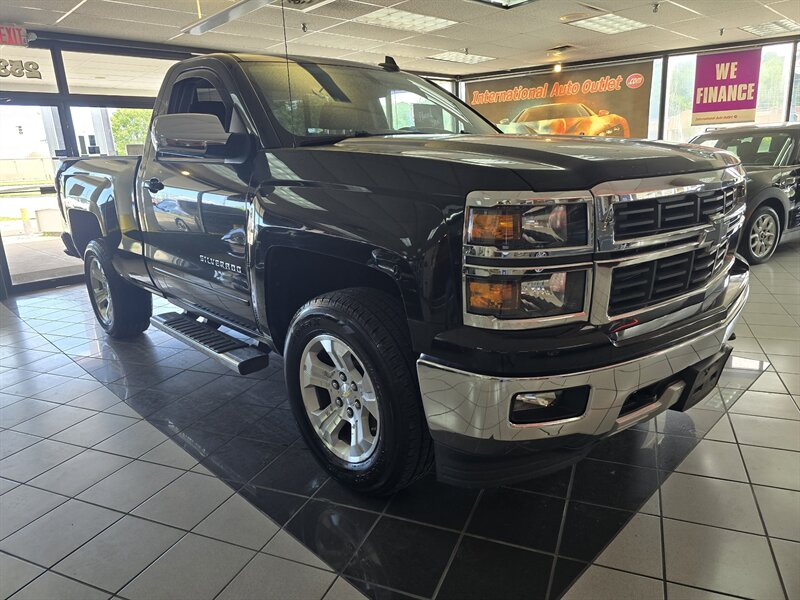 2015 Chevrolet Silverado 1500 LT 2DR REGULAR CAB 4X4 - Photo 3 - Hamilton, OH 45015