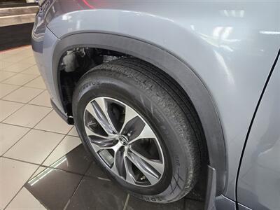 2021 Toyota Highlander XLE 4DR SUV AWD   - Photo 39 - Hamilton, OH 45015
