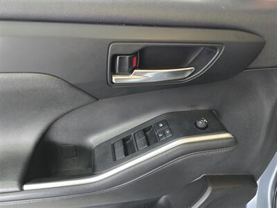 2021 Toyota Highlander XLE 4DR SUV AWD   - Photo 20 - Hamilton, OH 45015
