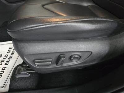 2021 Toyota Highlander XLE 4DR SUV AWD   - Photo 21 - Hamilton, OH 45015