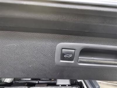 2021 Toyota Highlander XLE 4DR SUV AWD   - Photo 36 - Hamilton, OH 45015