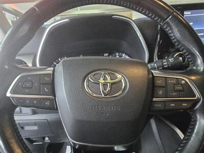 2021 Toyota Highlander XLE 4DR SUV AWD   - Photo 28 - Hamilton, OH 45015