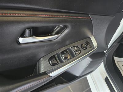 2025 Nissan Sentra SR 4DR SEDAN   - Photo 17 - Hamilton, OH 45015