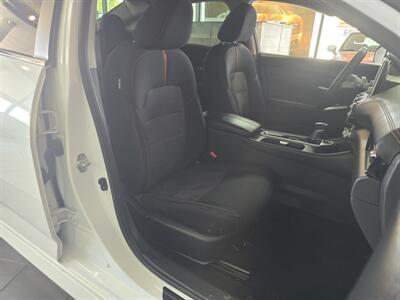 2025 Nissan Sentra SR 4DR SEDAN   - Photo 14 - Hamilton, OH 45015