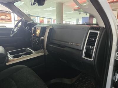 2017 RAM 1500 Big Horn   - Photo 13 - Hamilton, OH 45015