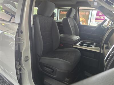 2017 RAM 1500 Big Horn   - Photo 14 - Hamilton, OH 45015