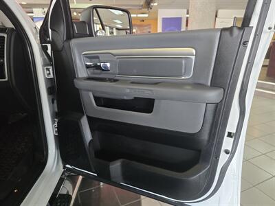 2017 RAM 1500 Big Horn   - Photo 12 - Hamilton, OH 45015