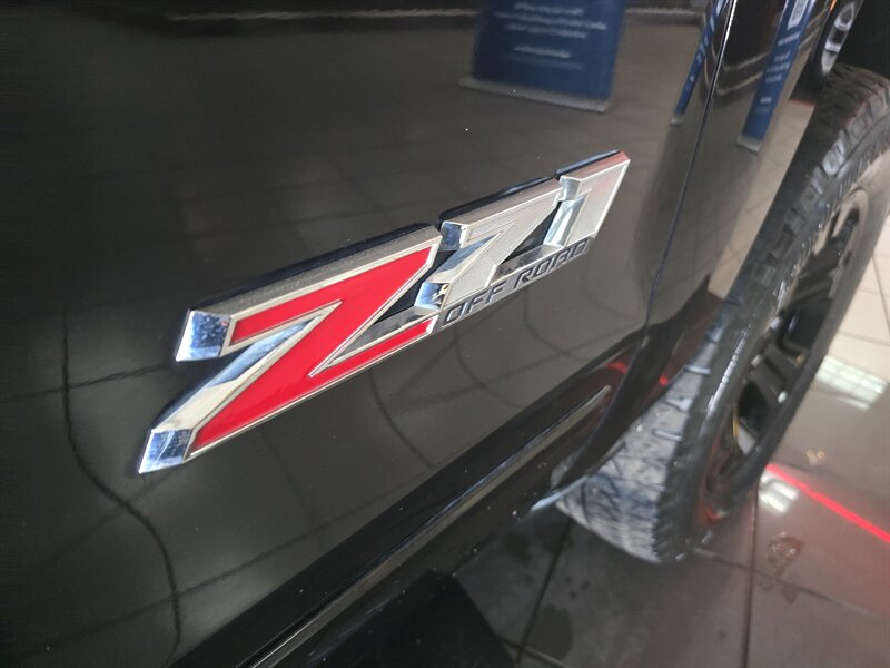 2017 Chevrolet Silverado 1500 LTZ CREW CAB 4X4/Z71/V8 - Photo 40 - Hamilton, OH 45015