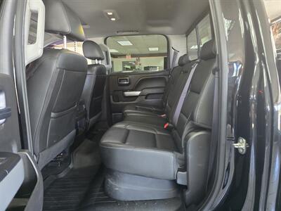 2017 Chevrolet Silverado 1500 LTZ CREW CAB 4X4/Z71/V8 - Photo 11 - Hamilton, OH 45015