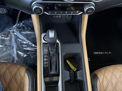 2020 Nissan Sentra SV - Photo 14 - Hamilton, OH 45015