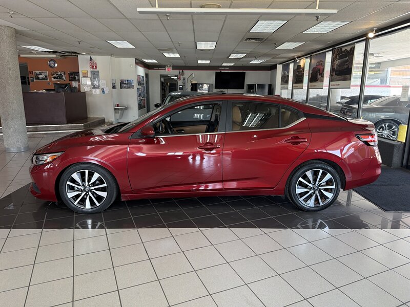2020 Nissan Sentra SV - Photo 2 - Hamilton, OH 45015