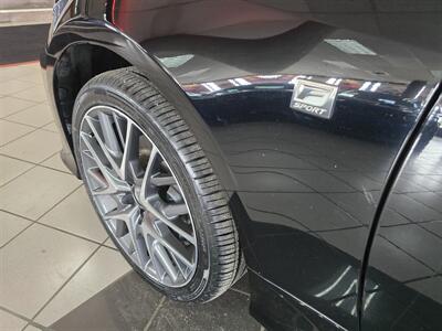 2017 Lexus RC 350   - Photo 25 - Hamilton, OH 45015