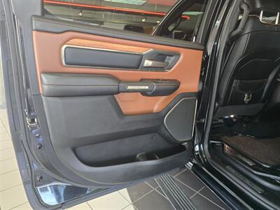 2020 RAM 1500 Laramie Longhorn 4DR CREW CAB/V8   - Photo 9 - Hamilton, OH 45015
