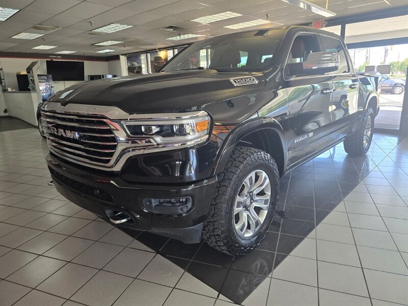 2020 RAM 1500 Laramie Longhorn 4DR CREW CAB/V8   - Photo 1 - Hamilton, OH 45015
