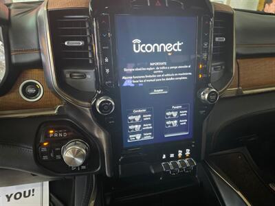 2020 RAM 1500 Laramie Longhorn 4DR CREW CAB/V8   - Photo 24 - Hamilton, OH 45015