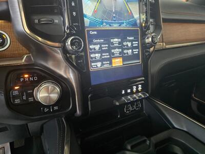 2020 RAM 1500 Laramie Longhorn 4DR CREW CAB/V8   - Photo 23 - Hamilton, OH 45015